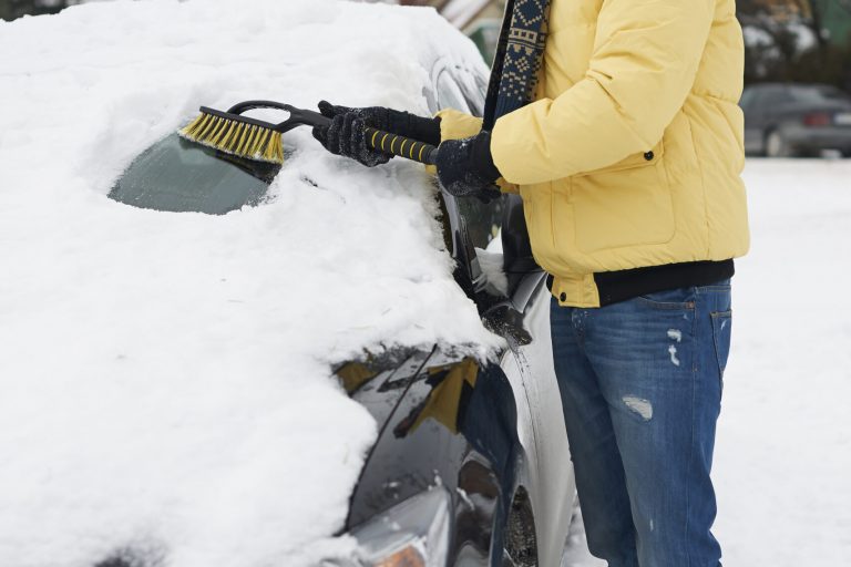 Airplane De Icing Ensuring Winter Flight Safety